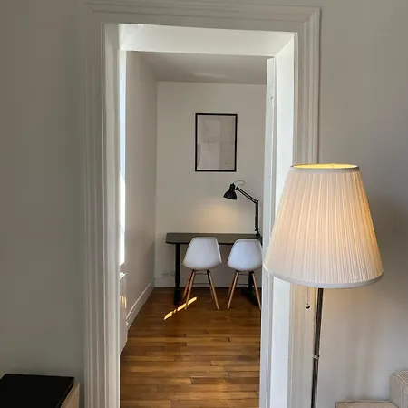 Au Coeur Du Marais, Centre De Apartment Paris
