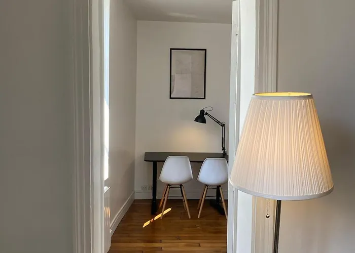 Au Coeur Du Marais, Centre De Apartment Paris